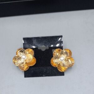 Gold Flower Pearl Center Stud Earrings - Women Jewelry